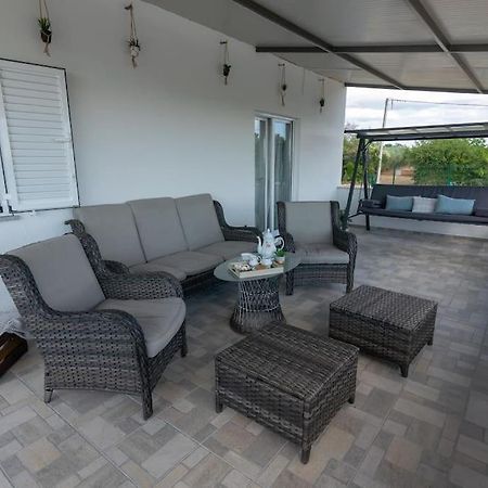Kuca Za Odmor M&J Villa Benkovac Ngoại thất bức ảnh