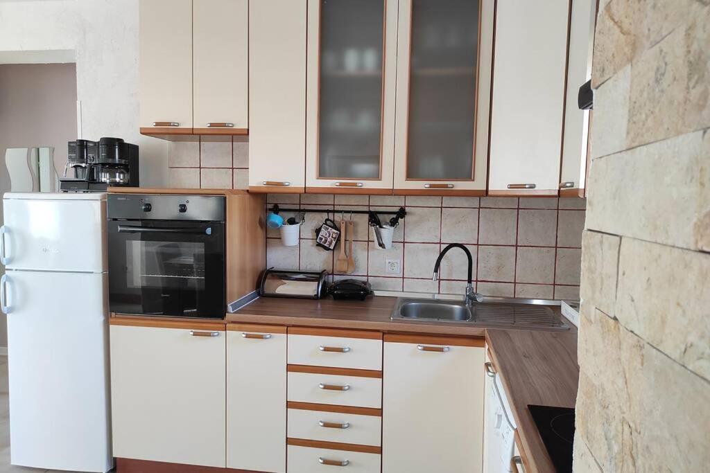 Kuca Za Odmor M&J Villa Benkovac Ngoại thất bức ảnh