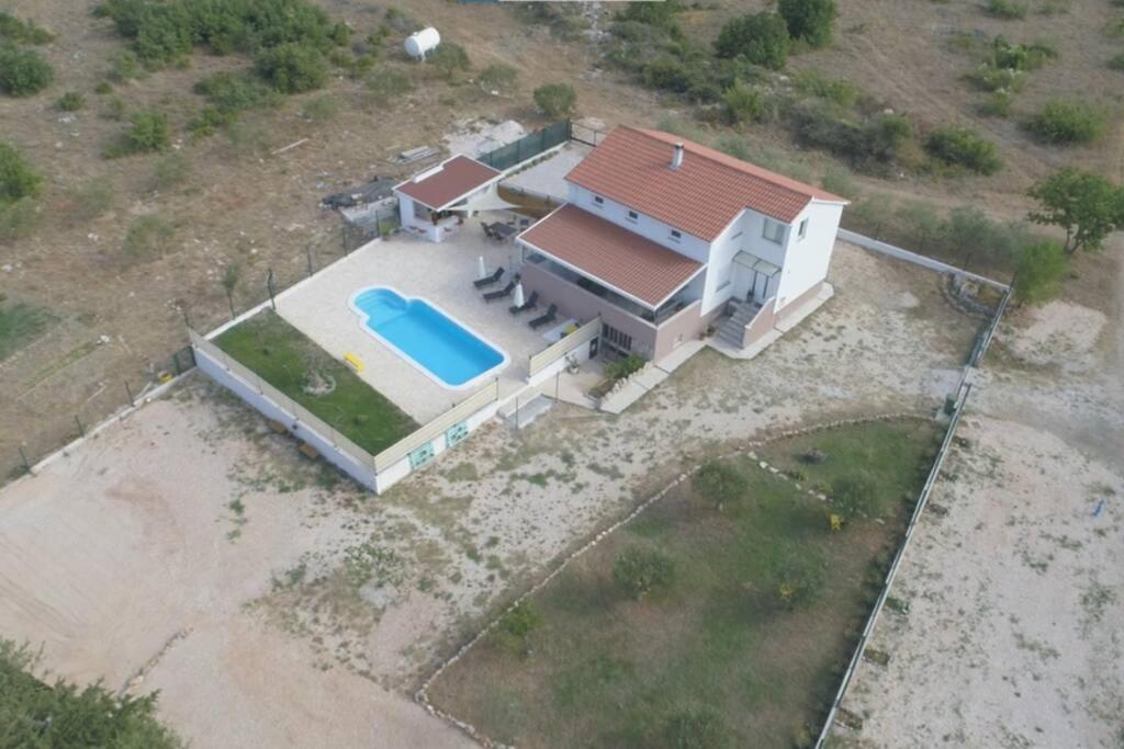 Kuca Za Odmor M&J Villa Benkovac Ngoại thất bức ảnh
