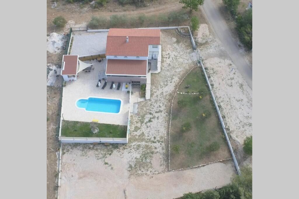 Kuca Za Odmor M&J Villa Benkovac Ngoại thất bức ảnh