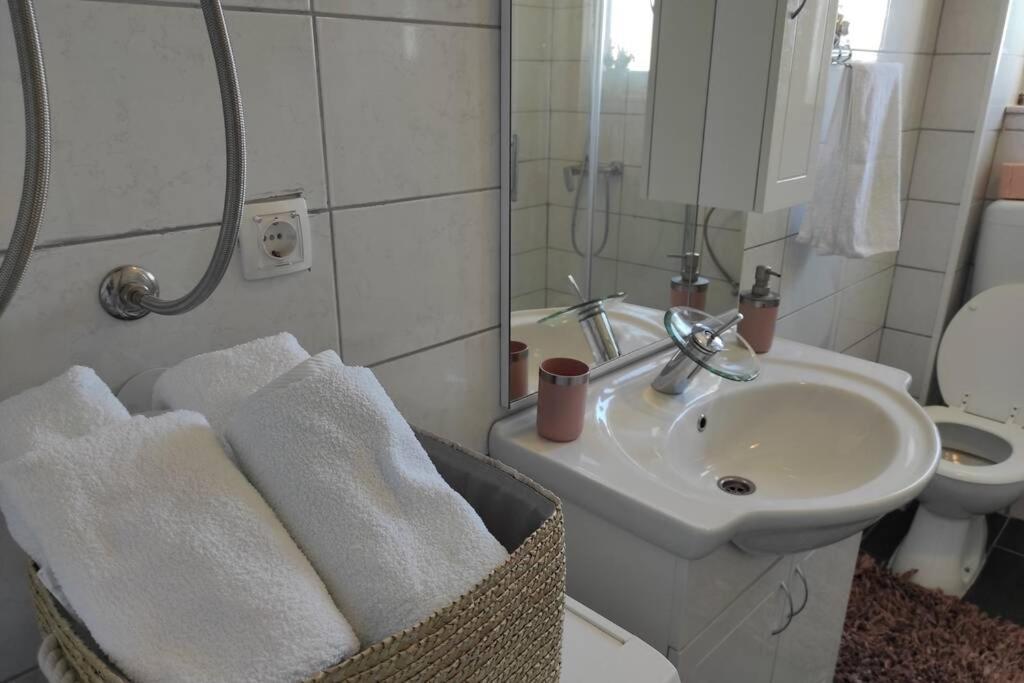 Kuca Za Odmor M&J Villa Benkovac Ngoại thất bức ảnh