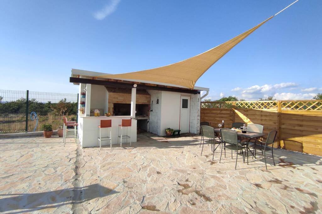 Kuca Za Odmor M&J Villa Benkovac Ngoại thất bức ảnh