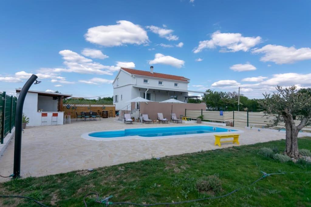 Kuca Za Odmor M&J Villa Benkovac Ngoại thất bức ảnh